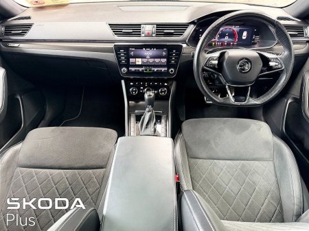 2023 Skoda Superb - photo 2