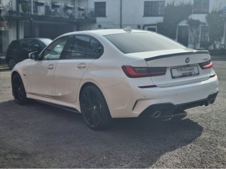 2022 BMW 3-Series - photo 13