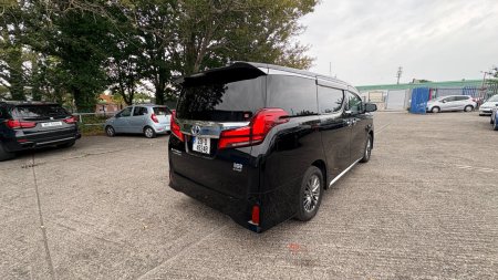 2023 Toyota Alphard - photo 6