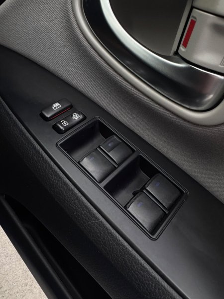 2016 Toyota Avensis - photo 28