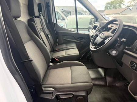 2024 Ford Transit - photo 8