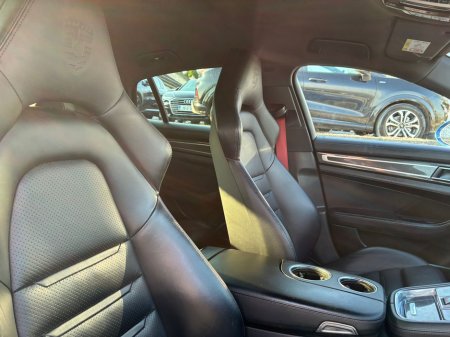 2018 Porsche Panamera - photo 5