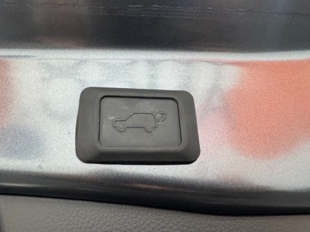 2024 Toyota RAV4 - photo 8