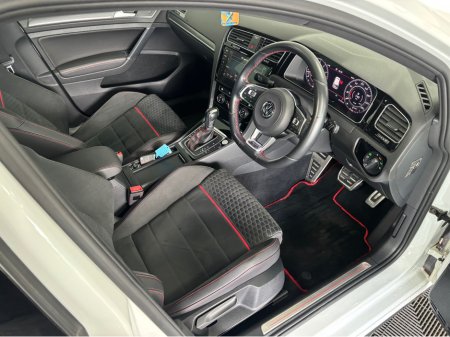 2019 Volkswagen Golf - photo 6