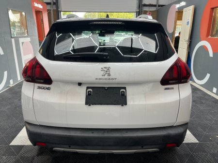 2017 Peugeot 2008 - photo 4