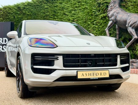 2025 Porsche Cayenne Cayenne Turbo E-Hybrid Coup&eacute;
