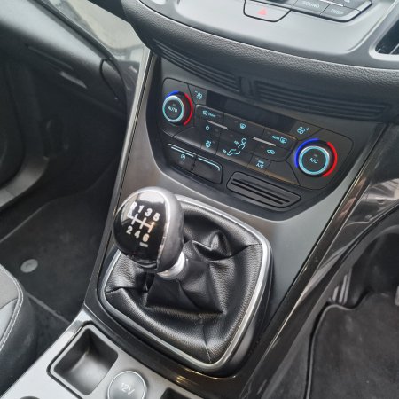 2019 Ford Kuga - photo 12