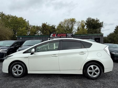 2014 Toyota Prius - photo 5