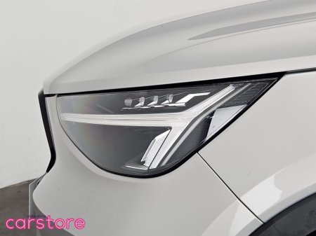 2022 Volvo XC40 - photo 16