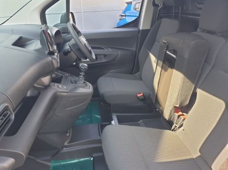 2026 Citroen Berlingo - photo 24
