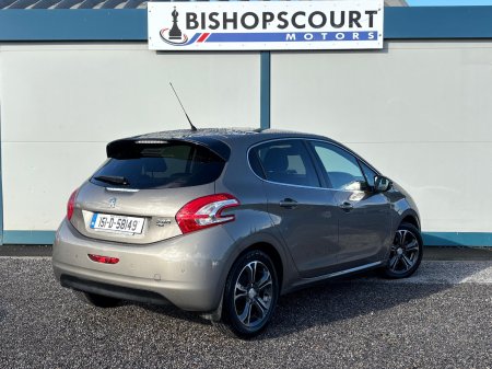 2015 Peugeot 208 - photo 8