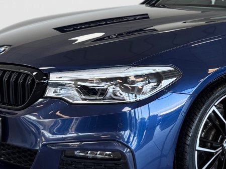 2020 BMW 5-Series - photo 8