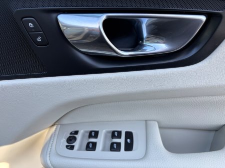 2018 Volvo XC60 - photo 14
