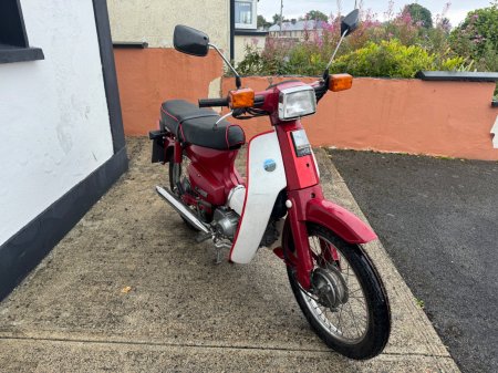 1988 Honda C90