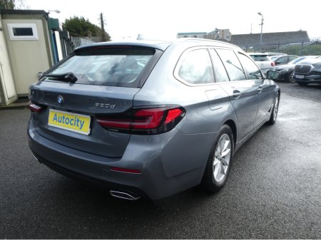2022 BMW 5-Series - photo 8