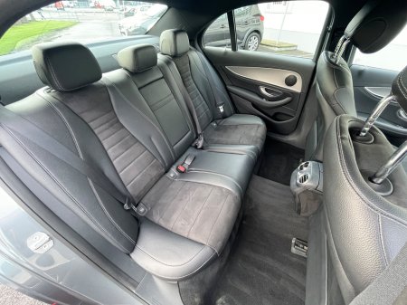 2017 Mercedes-Benz E-Class - photo 9
