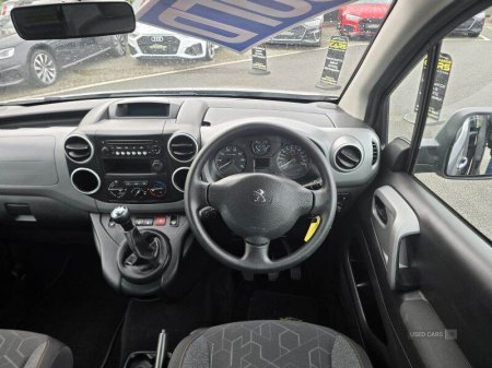 2019 Peugeot Partner Tepee - photo 12