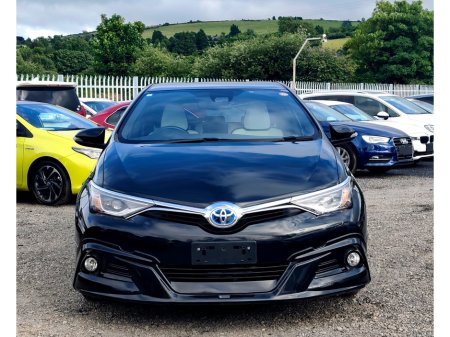 2017 Toyota Auris - photo 2