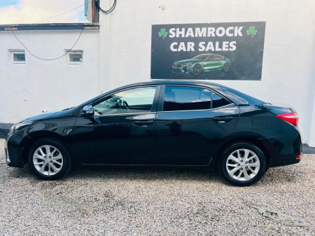2014 Toyota Corolla - photo 2