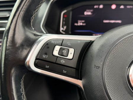 2020 Volkswagen Tiguan - photo 22