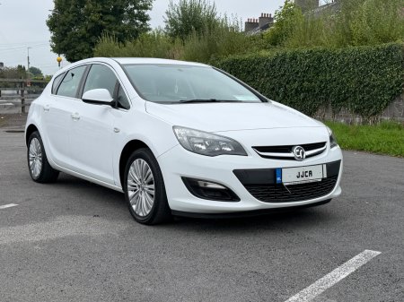2015 Vauxhall Astra