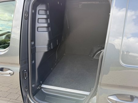 2023 Volkswagen Caddy - photo 19