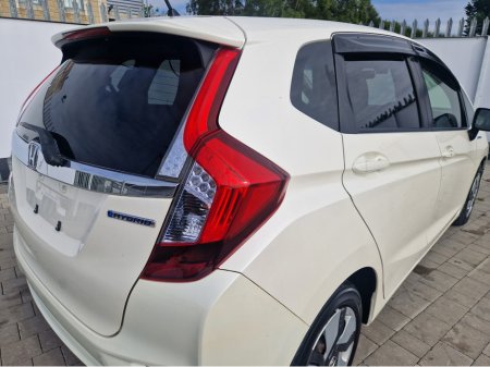 2014 Honda Fit - photo 12