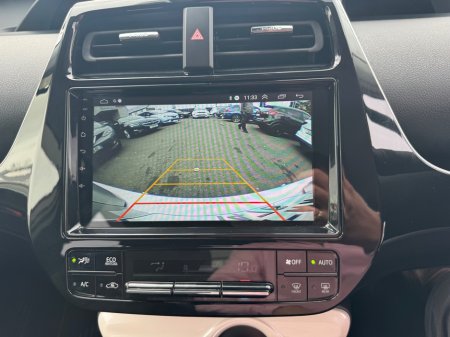 2017 Toyota Prius - photo 14