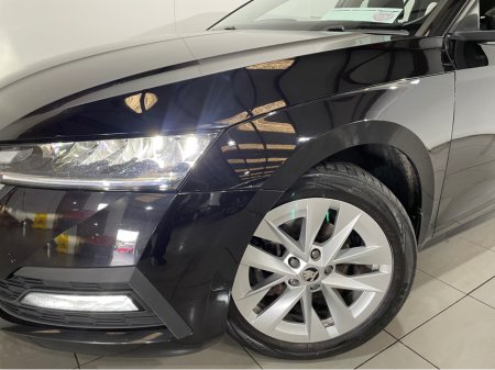 2022 Skoda Octavia - photo 4