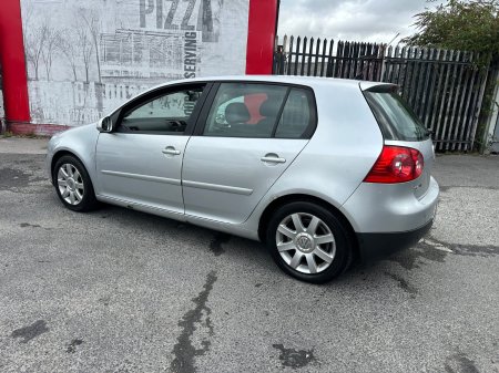 2005 Volkswagen Golf - photo 7
