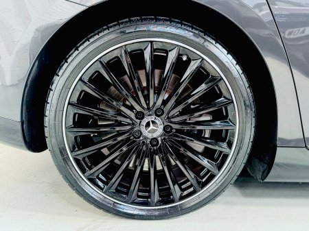 2025 Mercedes-Benz EQE - photo 24