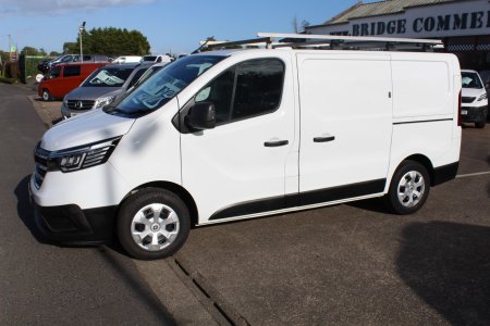 2023 Renault Trafic - photo 2