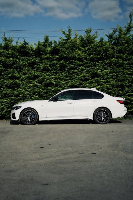2021 BMW 3-Series - photo 2