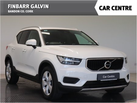 2020 Volvo XC40 T3 PETROL (163hp) Momentum