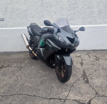 2006 Kawasaki ZZR 1400 - photo 2