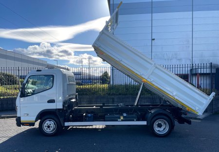 2026 Mitsubishi Canter - photo 4