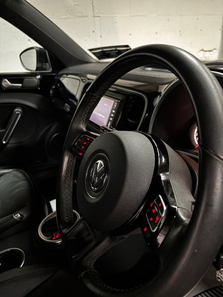 2012 Volkswagen Beetle - photo 11