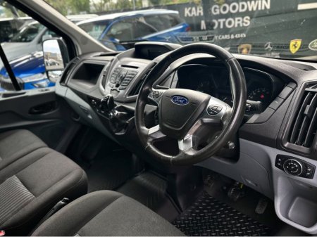 2019 Ford Transit - photo 8
