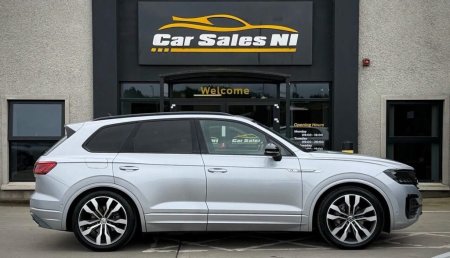 2021 Volkswagen Touareg - photo 3
