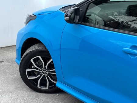 2020 Toyota Yaris - photo 26
