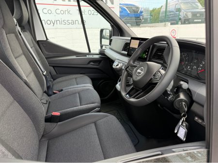 2026 Nissan Interstar - photo 11
