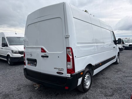 2021 Opel Movano - photo 2