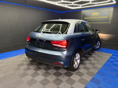 2015 Audi A1 - photo 13