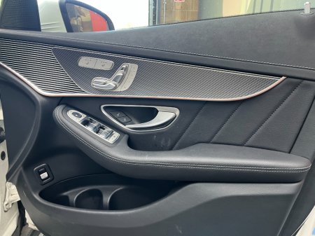 2021 Mercedes-Benz EQC - photo 16