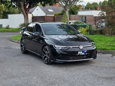 2024 Volkswagen Golf - photo 2