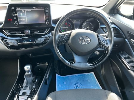 2021 Toyota C-HR - photo 8