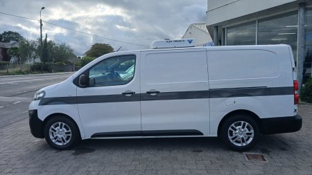 2021 Vauxhall Vivaro - photo 2