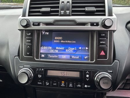 2016 Toyota Land Cruiser - photo 21