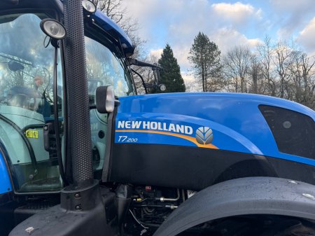 2013 New Holland T7.200 - photo 6