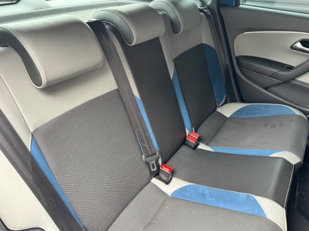 2015 Volkswagen Polo - photo 14